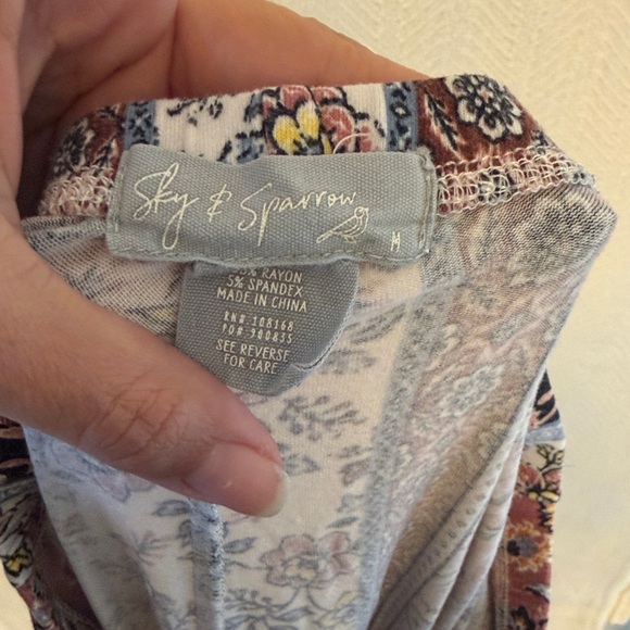 Floral Flare Pants with Red and Cream Accents - Picture 2 of 6